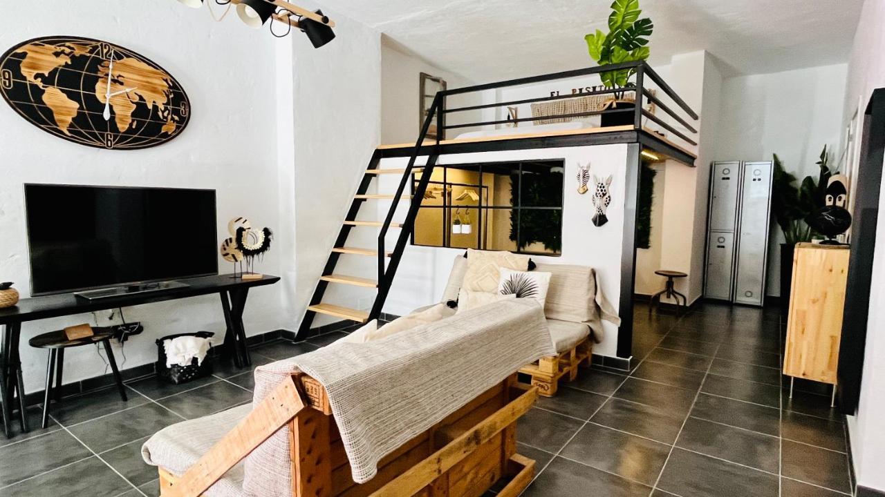 El Pisito Forest,A 300 Metros Iglesia De La Encarnacion Apartment Marbella Exterior photo