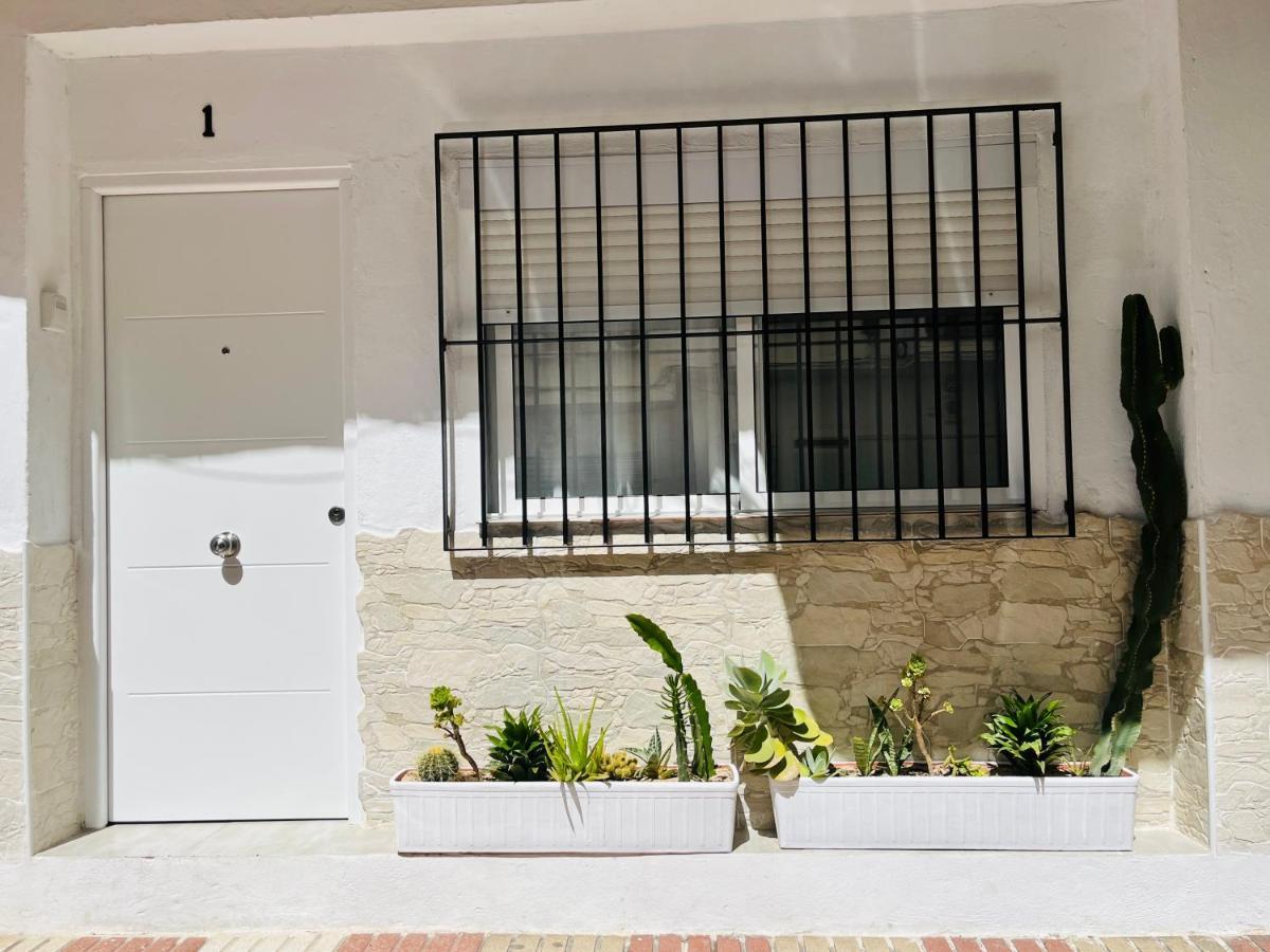 El Pisito Forest,A 300 Metros Iglesia De La Encarnacion Apartment Marbella Exterior photo